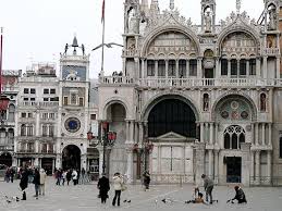 Piazza San Marco Torre Dell Orologio E Basilica Di San Marco Venezia Trip Venice Italy