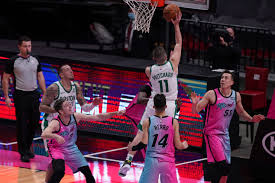 No portion of nba.com may be duplicated, redistributed or manipulated in any form. Celtics 107 Heat 105 Pritchard S Putback Lifts Boston To Victory