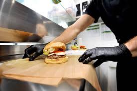 En outre, burger, club sandwich, pancake et autres lendemain de. Sylvain Ginioux A Ouvert Un Restaurant De Burgers Dans La Rue Des Carmes D Aurillac Aurillac 15000