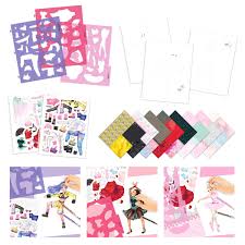Ik vond het geweldig om elk van deze kleurplaat topmodel voor kinderen te ontwerpen, van de schattige, grappige spin tot de kat op een bezem. Topmodel Dance Special Kleurboek Online Kopen Lobbes Speelgoed