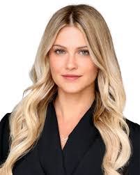 Rachael Howe's Instagram, Twitter & Facebook