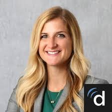 Kellie Gates's Instagram, Twitter & Facebook