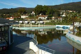 Ora bem, no concelho de castanheira de pera, a praia fluvial poço da corga reúne todas as condições para um excelente dia em famíl rios en castanheira de pêra Castanheira De Pera Guia Para Visitar Em 2021 Oguia