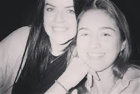 Danielle Galligan Spanish