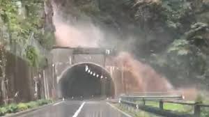 Heute gibt es in tessin vormittags einen mix aus sonne und wolken. Tessiner Unwetter Schlammlawine Im Verzascatal 20 Minuten