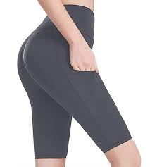 Seriously, you can't go into a room of 15 fellow women contorting themselves into ridiculous positions at 7 in the morning without first donning skintight pants? Dlvh5kaen Kpwm