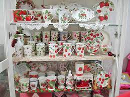 Online shopping for kitchen utensils & gadgets from a great selection at everyday low prices. çœ‹äº†å°±çˆ½20110622 Strawberry Decorations Strawberry Kitchen Kitchen Themes