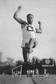 Men's Track Long Jump Records