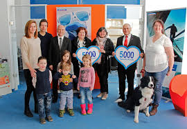 Cookies helfen uns dabei, ihnen eine optimal bedienbare webseite anzubieten. Sparda Bank Nurnberg Spendet 5 000 Euro Fur Das Brk Kinderhaus Brk Kreisverband Bayreuth