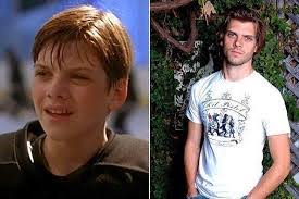 Rodney Derosier's Instagram, Twitter & Facebook