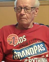 Bradley Edgar's Instagram, Twitter & Facebook