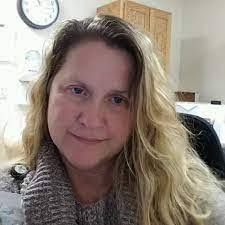 Becky Boyce's Instagram, Twitter & Facebook