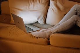 Sofa surfing having horrific effects on mental and physical, sofa surfing : 10 Best Couchsurfing Apps Websites Reviews For Your Next Trip