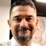 It's a premier dating site for mature singles. Singles Over 40 S On Dating Site In New Zealand Meetville