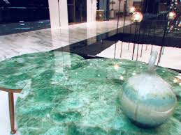 The rich hues of blue contrasts with whites and grays and bring them to life. China Excellent Quality Blue Agate Stone Slabs Green Crystal Quartz Coffee Table Top Union Manufacturer And Supplier Union