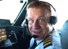 Pháp điều tàu tự hành tham gia chiến dịch tìm kiếm tàu lặn bị mất tích