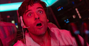 Oscar Isaac Pilots Millennium Falcon In New Star Wars: The Rise of  Skywalker Pic