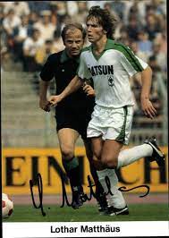 Er begann seine karriere im herrenbereich 1978 in der landesliga mitte beim 1.fc herzogenaurach, für den er bereits in der jugend gespielt hatte.im jahr darauf wechselte er zum bundesligisten borussia mönchengladbach. Ansichtskarte Postkarte Lothar Matthaus Fussballspieler Akpool De