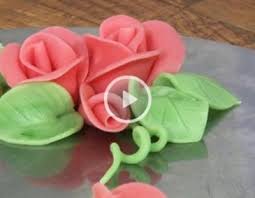 Marzipanrosen Formen Marzipan Rose Marzipan Hochzeitstorte Selber Machen