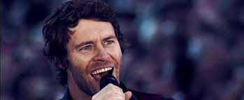 28 april, de verjaardag van Howard Donald