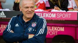 Hermann gerland is a former footballer who has worked with bayern's youth and amateur teams hermann gerland on when philipp lahm as 17 lahm was a perfect footballer even at that age. Fc Bayern Munchen Co Trainer Und Talente Entdecker Hermann Gerland Wird 65 Augsburger Allgemeine