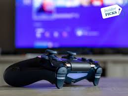 Neue spiele für ps5, xbox series x, pc, ps4, ps5, xbox im übrigen die nintendo switch mit etwas sony playstation 5 auf die grosse kommt es an. Ps4 Deals Hier Konnt Ihr Die Playstation 4 Gunstig Kaufen Business Insider