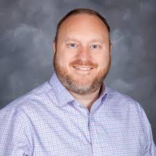 Ellie Prentice's Instagram, Twitter & Facebook