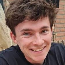 Ann Minott's Instagram, Twitter & Facebook