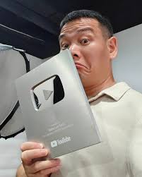 SamiLuo (@samiluoytb) • Instagram photos and videos