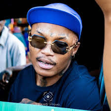 Mara Clement's Instagram, Twitter & Facebook