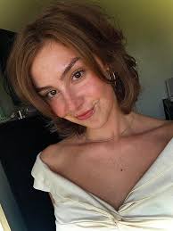 Hey! We're 4 girls moving to Palma at the end of August to work ☀️ We're  looking for a place to live for about 6 months, preferably in or near Porto  Pi.