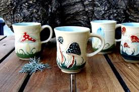 Mug kopi lucu dan unik ini bikin ngopi makin asyik! Ngopi Lebih Seru Dan Menyenangkan Dengan 10 Gelas Lucu Dan Unik Berikut Ini