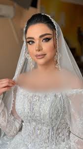 عروسک ✨ قبول داری عروس با چتری خیلی نازه اما ریسکیه 😍🤌🏻 با میکاپی که من  انجام میدم برات این ریسک به حداقل میرسه و تو به جذاب ترین ورژن خودت تبدیل