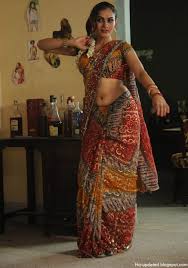 Hot indian desi girls hot dance. Hot Indian Girls Saree Cleavage Pin On Chuina See More Ideas About Cleavage Indian Beauty Indian Beauty Saree Kasey Kemp