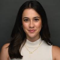 Haley Robles's Instagram, Twitter & Facebook