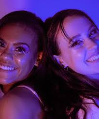 Instagram photo by Isabel Milan • Northern IL & Chicago Photographer • Apr  4, 2022 at 11:25 AM