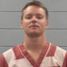 RankinCountyNews: A man is under arrest for several charges after he broke  into a Rankin County woman's home and discharged a gun in the neighborhood  Saturday night.  https://www.wlbt.com/2025/09/10/man-arrested-after-breaking-into-home-shooting-gun  ...