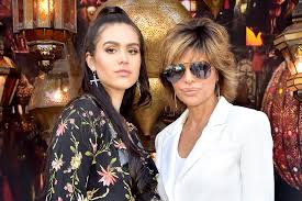 Scott disick & amelia hamlin's miami vacation. Amelia Gray Hamlin Credits Instagram With Eating Disorder Recovery Style Living