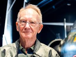 Store motorer og høy lyd