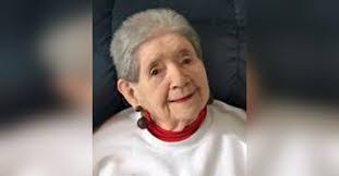 Karen Franken's Instagram, Twitter & Facebook