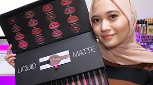 It is a mini liquid matte lipstick that you can easily carry in your handbag and use anywhere, anytime. Huda Beauty Liquid Matte Lipstick Full Collection Swatches 16 Shades Youtube