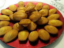 Madeleines Moelleuses Au Beurre Recette Recette Madeleine Moelleuse Madeleine Moelleuse Recettes De Cuisine