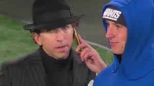 Tommy DeVito's agent steals the show