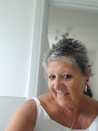 Anything I need to know about coloring post chemo? She said her hair is 3-4”