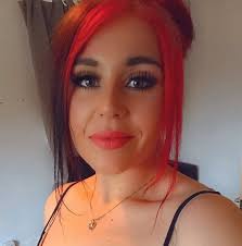 Hello! I can see there are a fair few nail salons