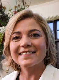 A considerable number of commissioners have ended up with ludicrously  divided portfolios