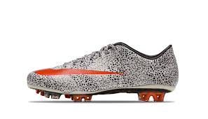 Buy your authentic nike cr7 cleats from soccerpro. A Look Back At Every Signature Cr7 Nike Mercurial Soccerbible