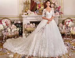 Yumi katsura lässt mit raffinesse und größter präzision 360°. Luxus Brautkleid Brautmoden Boos