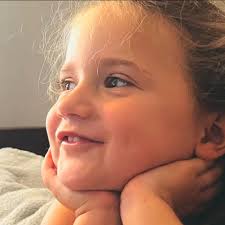 Is it normal for Scopely event screen to show wrong event pictures and  milestone menus?