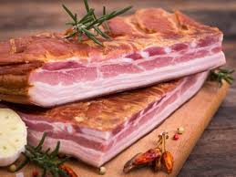 Rub the entire pork belly with the mixture, including the sides. How To Make Bacon In Your Own Home